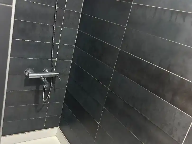 Bany de Pis en venda en Mairena del Aljarafe amb Aire condicionat