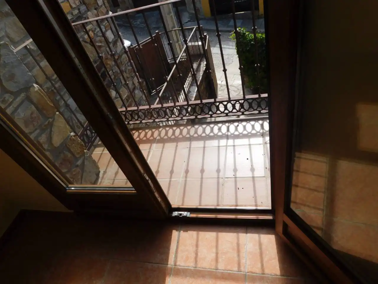 Terraza de Casa o chalet en venta en Robledillo de la Jara con Calefacción, Jardín privado y Terraza