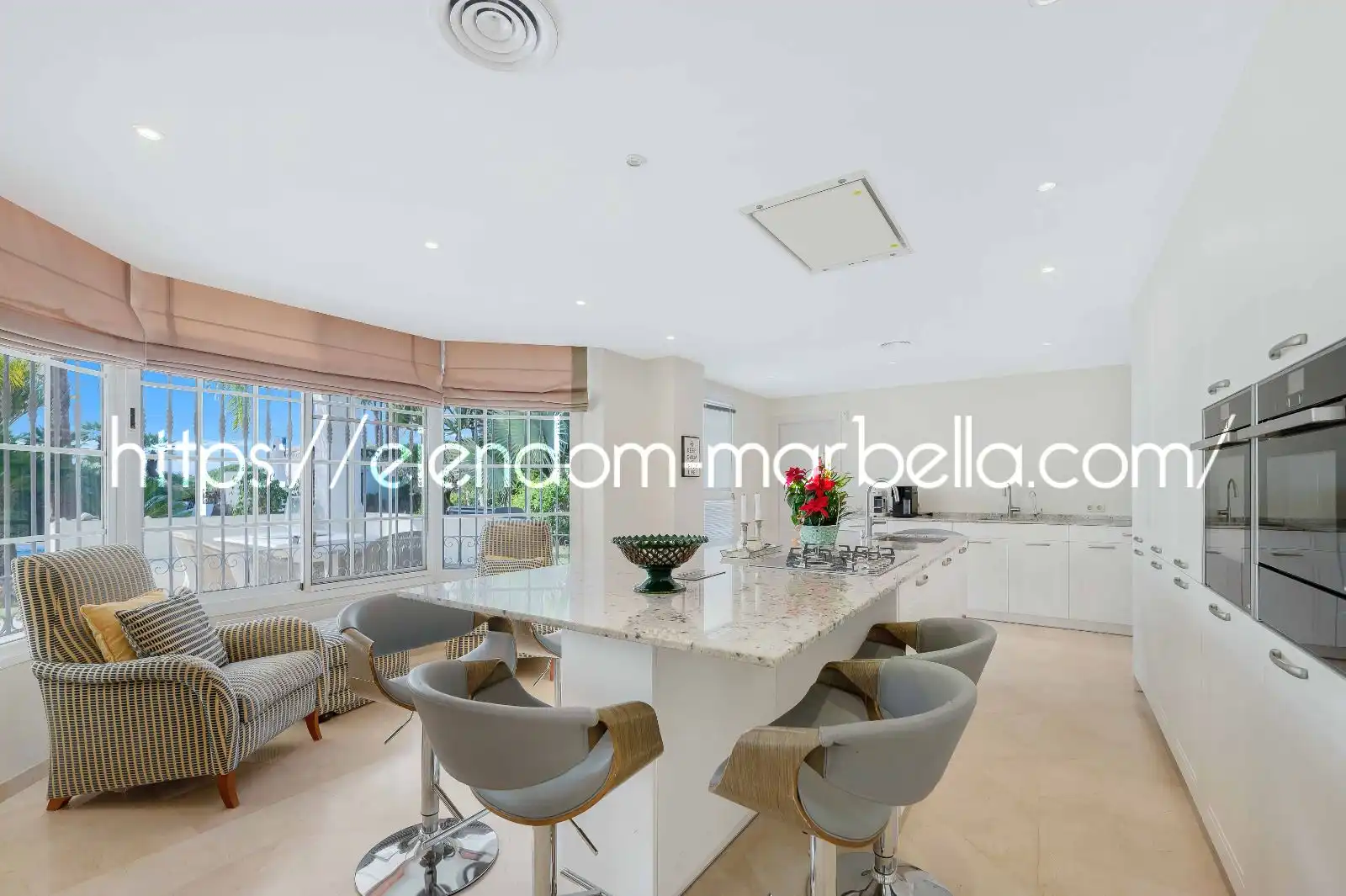 Chalet con piscina en venta en Elviria - Cabopino, imagen 17