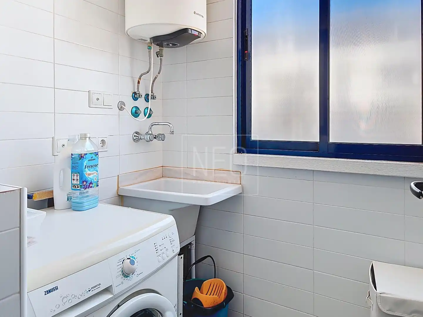 Bathroom of Flat for sale in Daimús  with Air Conditioner, Heating and Private garden
