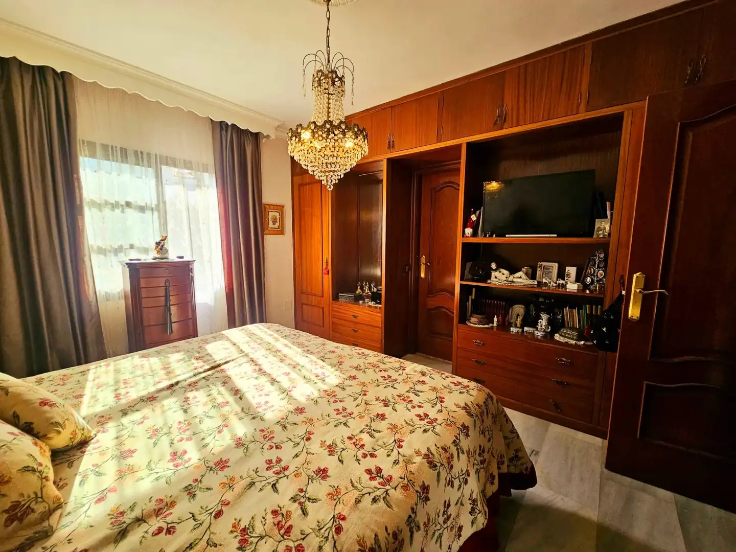 Chalet con piscina en venta en YEDRA DE LA, imagen 16