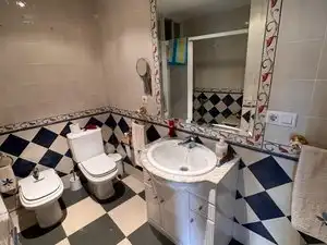 Bany de Casa o xalet en venda en Doña Mencía amb Terrassa