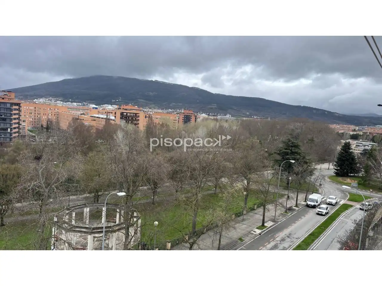 Exterior view of Flat for sale in  Pamplona / Iruña  with Heating, Parquet flooring and Alarm