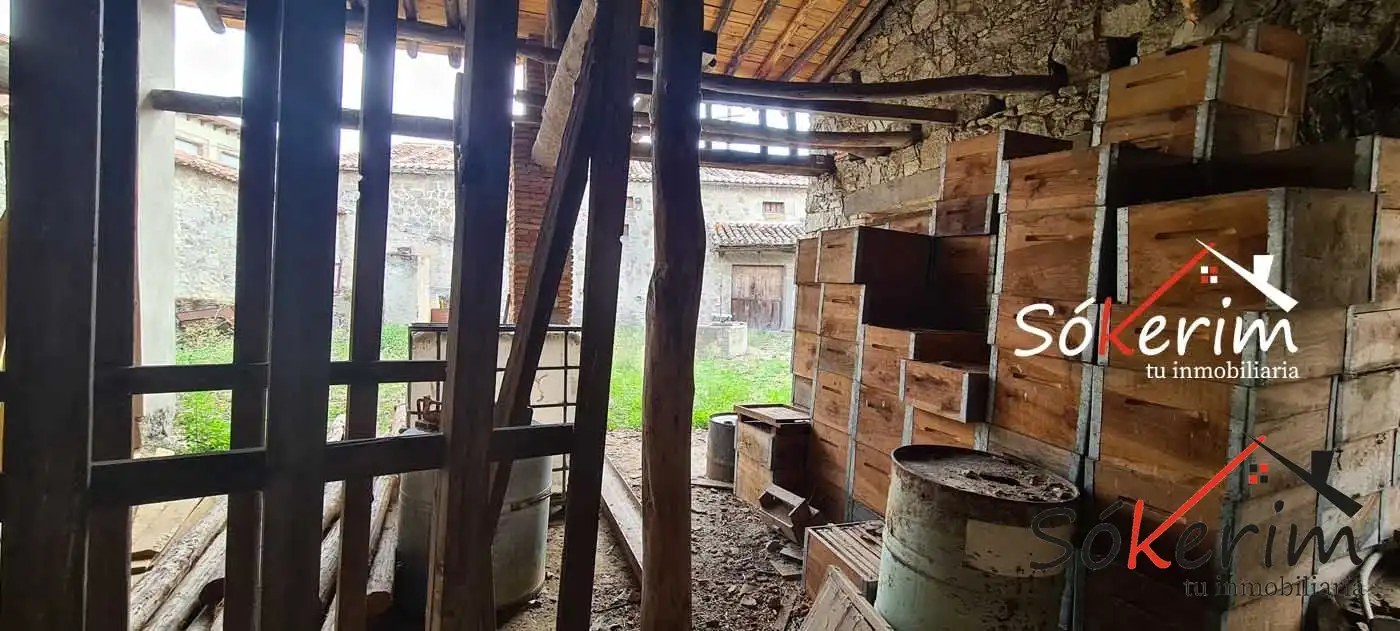 Edifici en venda en Sotillo de la Adrada