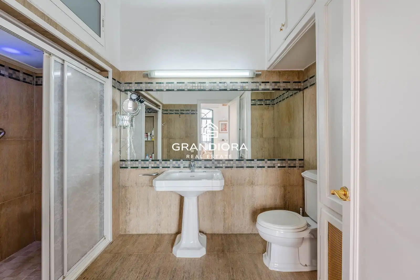 Bany de Casa o xalet en venda en El Masnou amb Terrassa