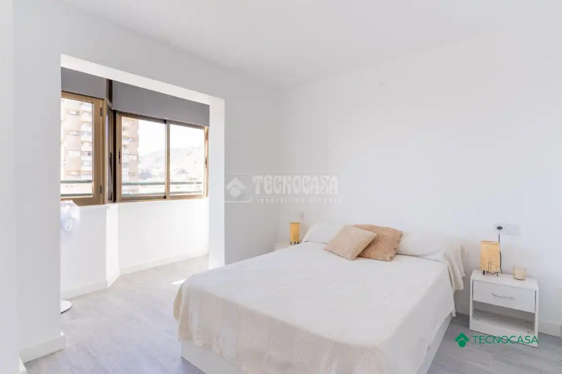 Bedroom of Flat for sale in Roquetas de Mar  with Heating, Terrace and Balcony