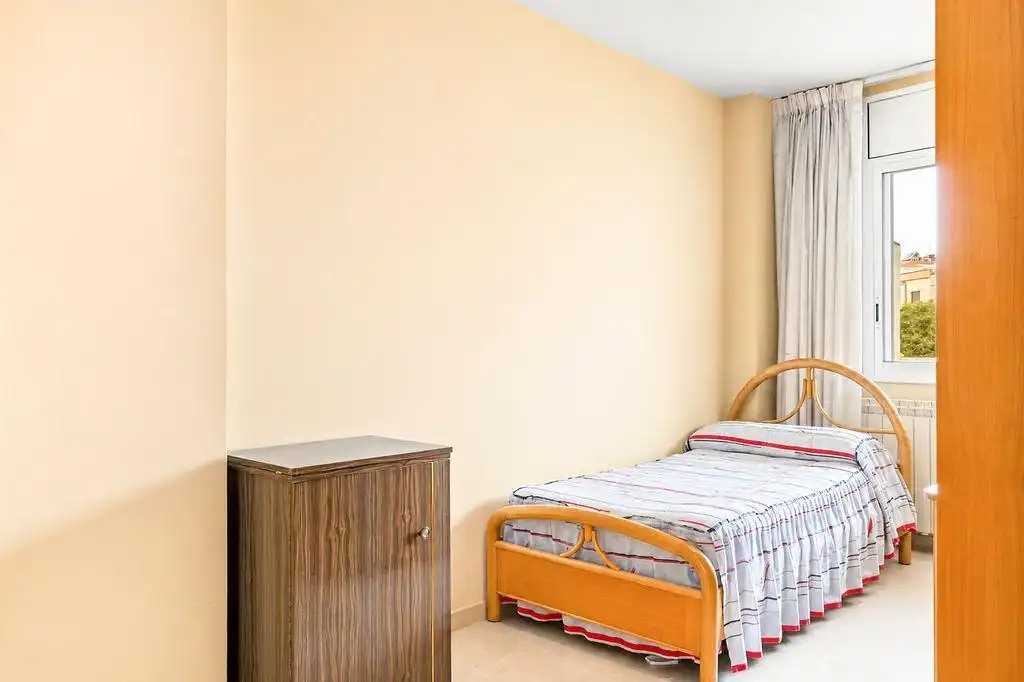 Bedroom of Flat for sale in Centre
