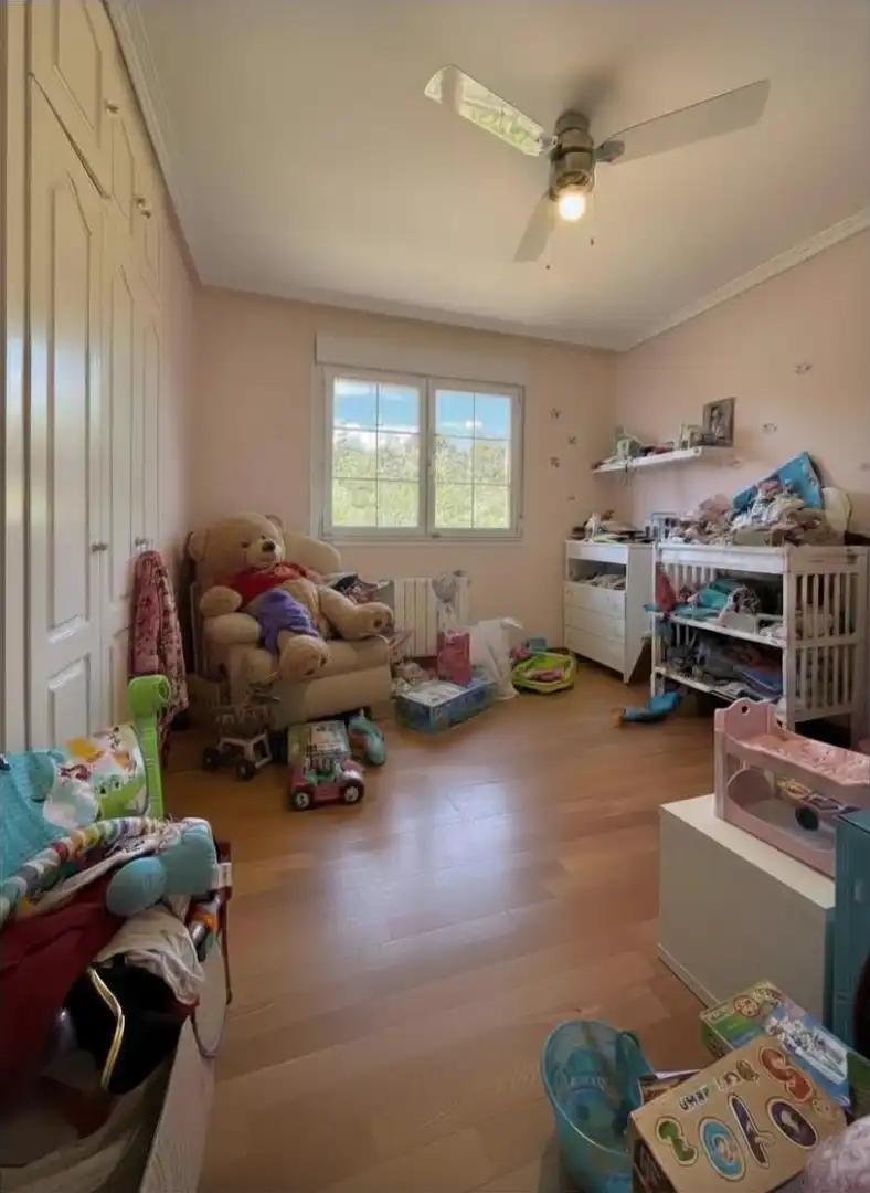 Habitación de Casa o chalet en venta en Torrelodones con Aire acondicionado, Calefacción y Jardín privado