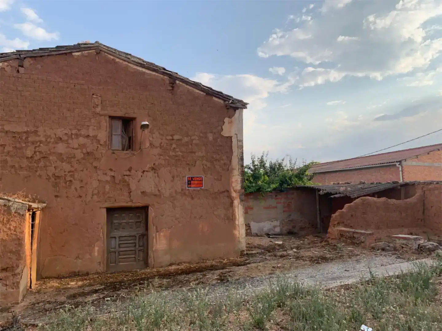 Vista exterior de Pis en venda en Sotresgudo