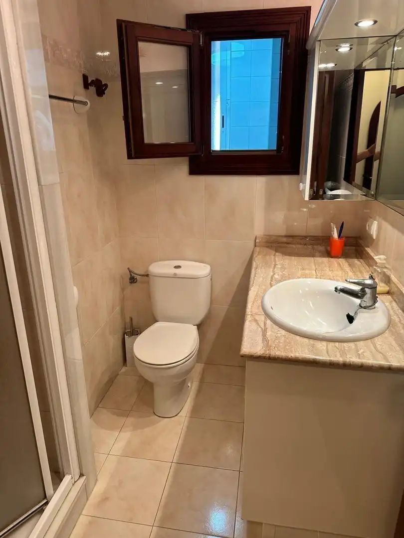 Badezimmer von Wohnung zur Miete in Can Picafort