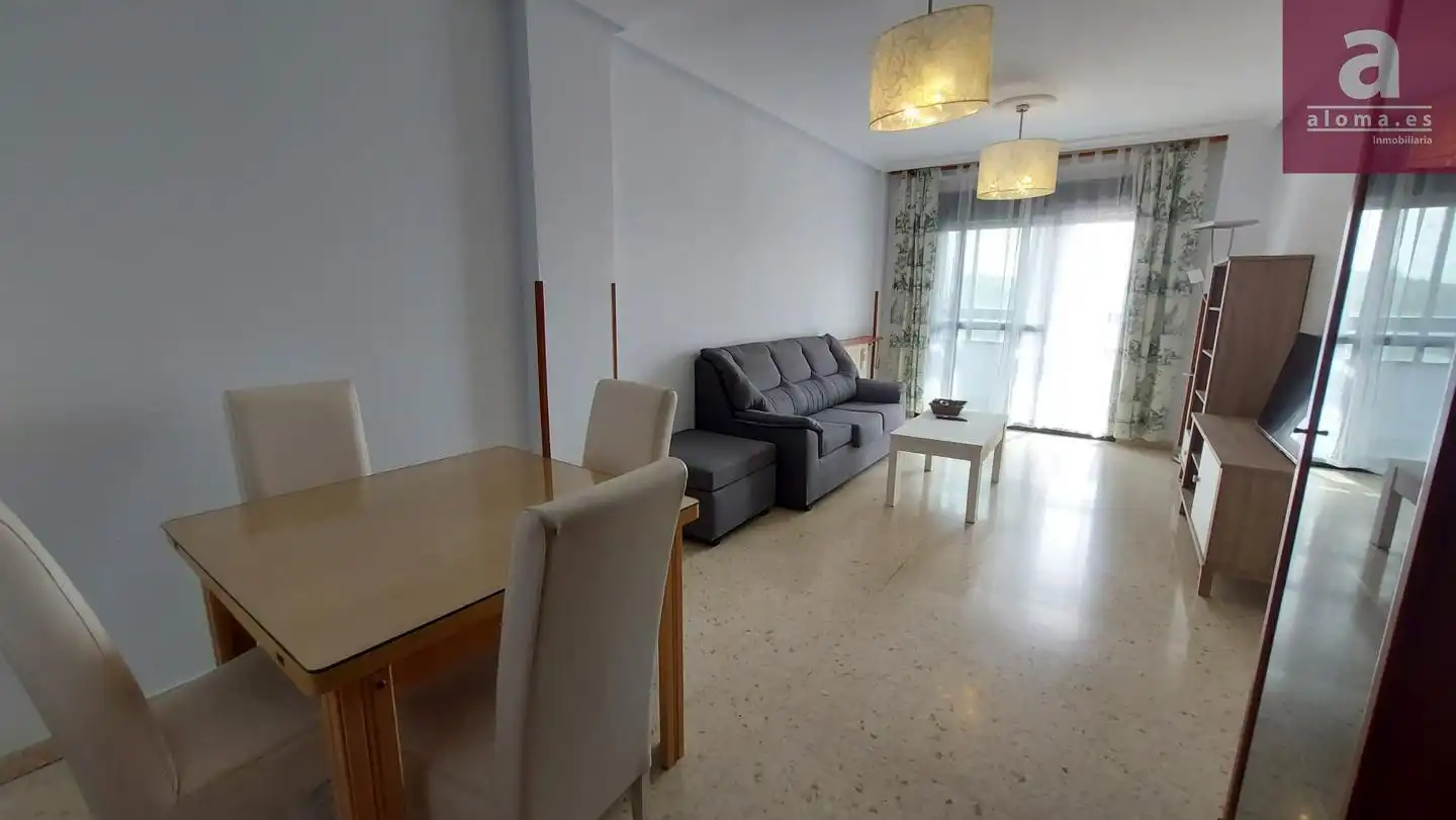 Living room of Flat for rent in Cáceres  with Heating, Terrace and Furnished