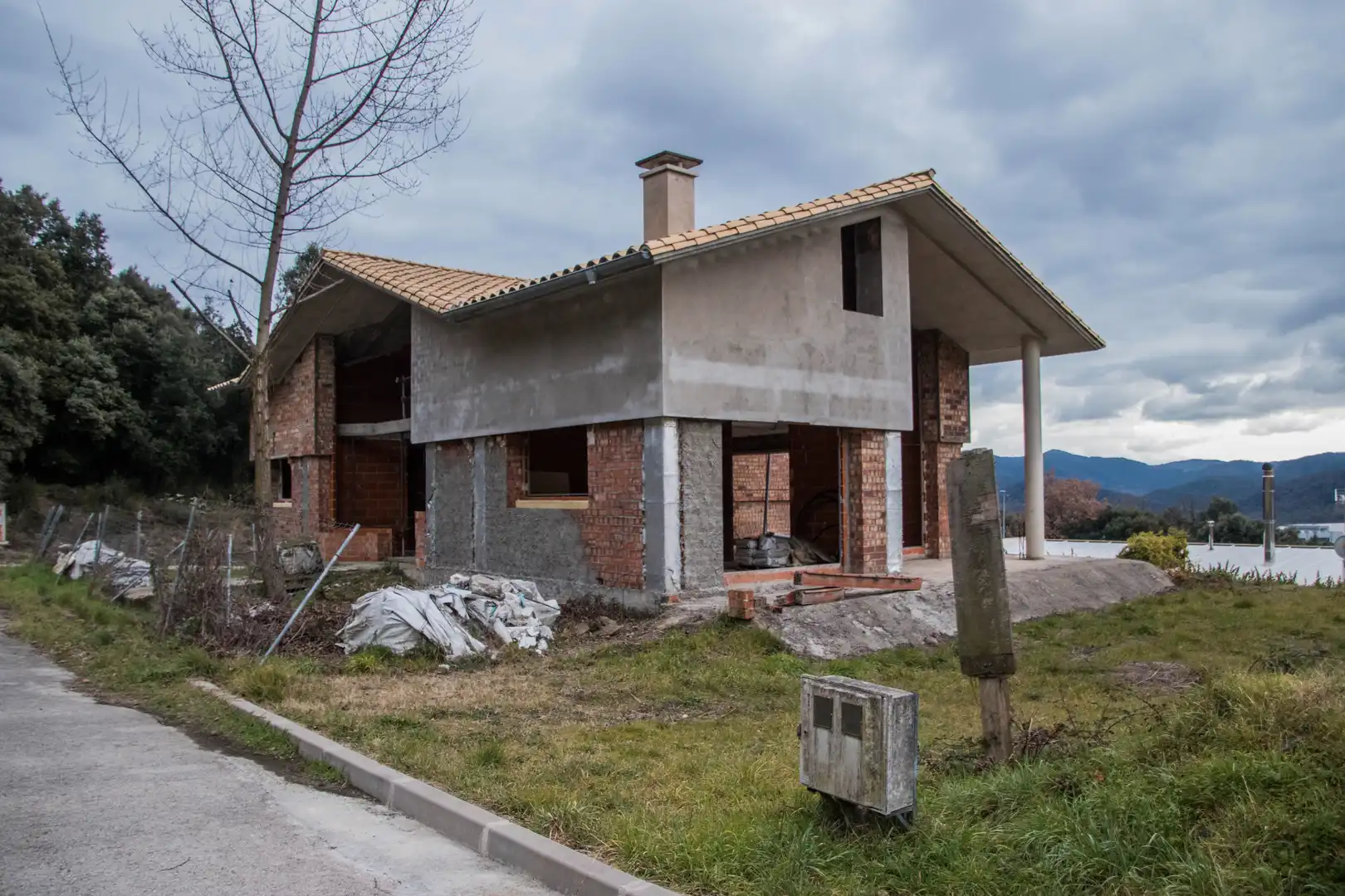 Exterior view of Houses for sale in Montagut i Oix  with Private garden, Terrace and Storage room