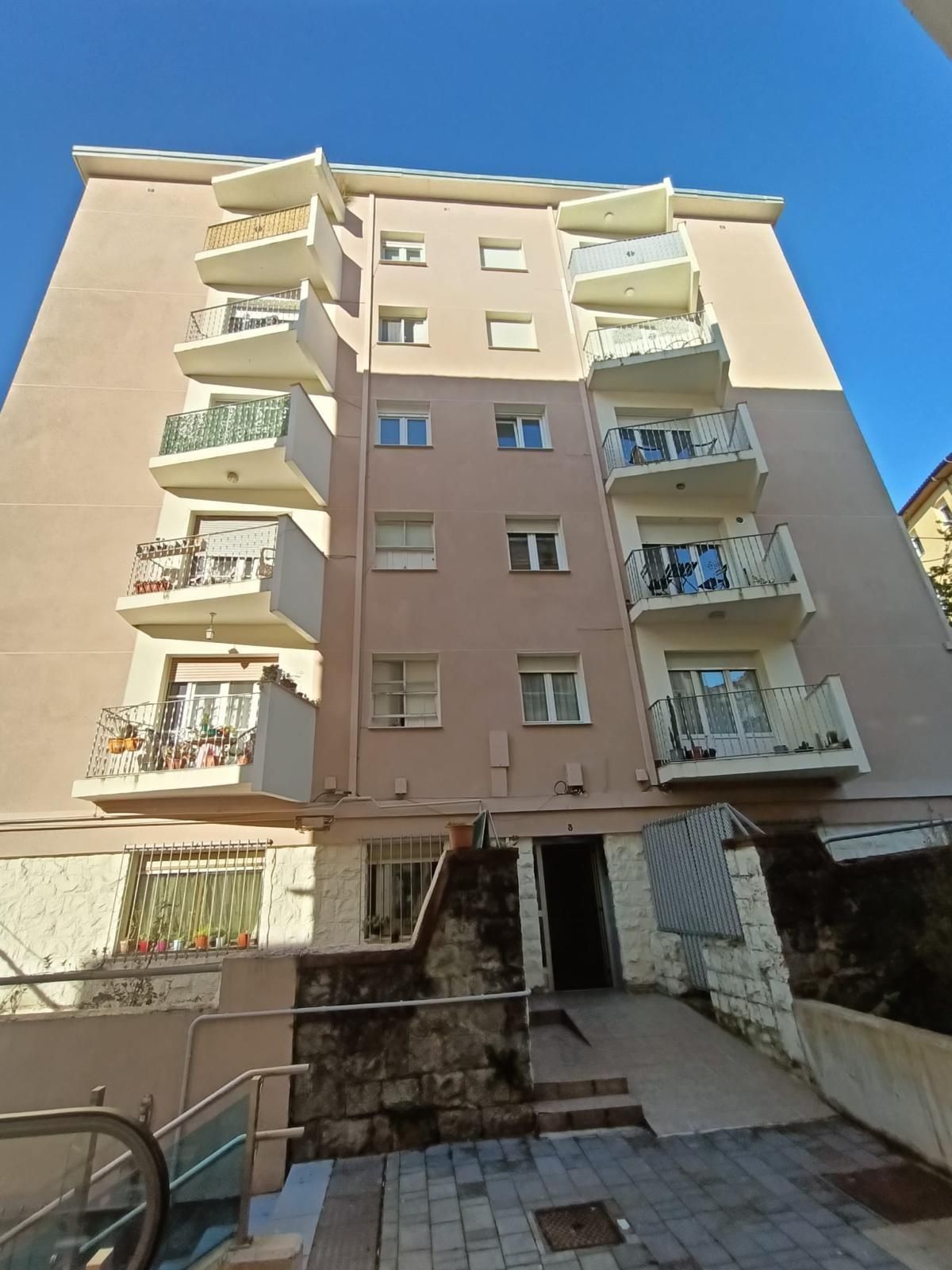 Vista exterior de Piso en venta en Santander con Calefacción y Balcón