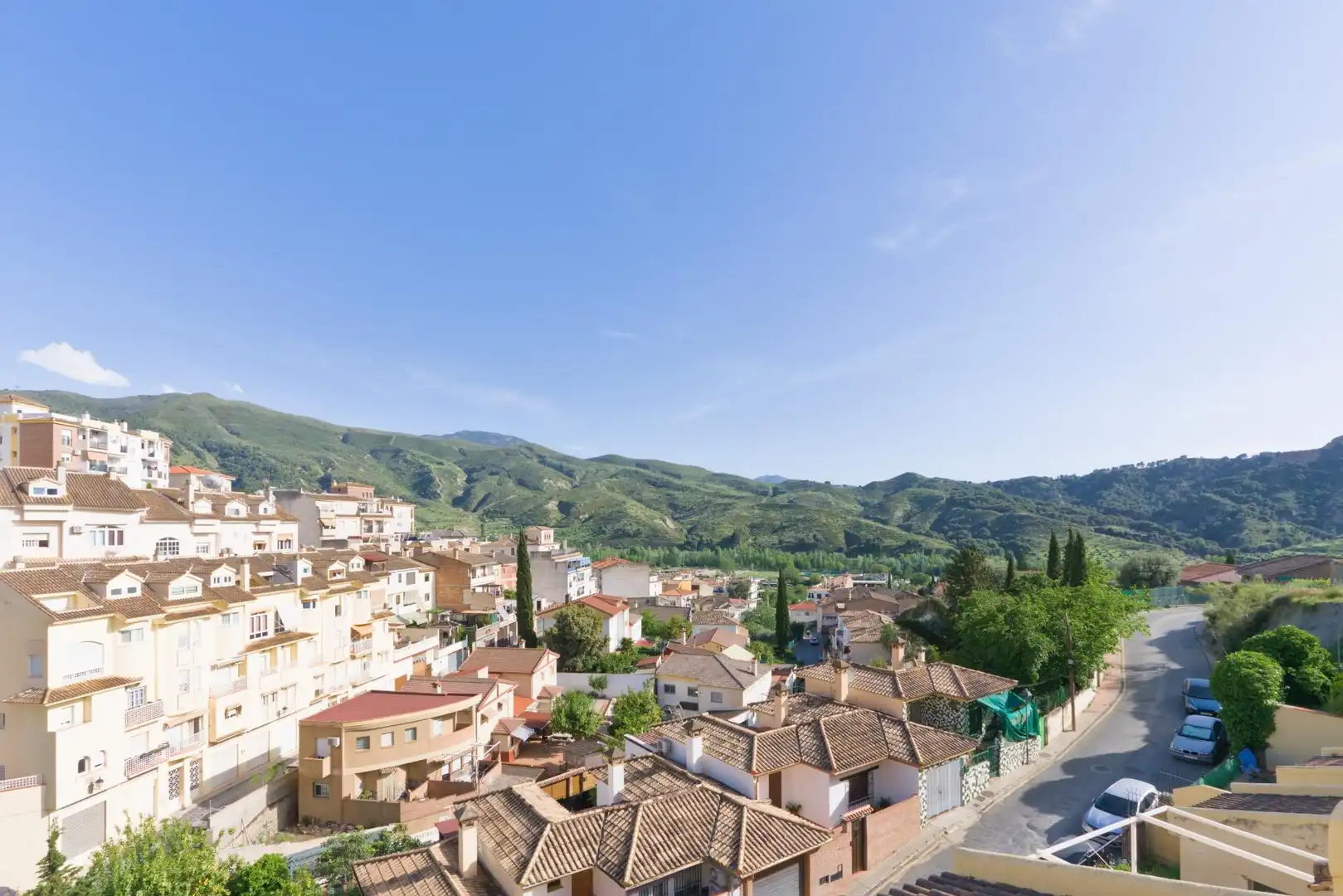 Außenansicht von Wohnung zum Verkauf in Cenes de la Vega mit Terrasse