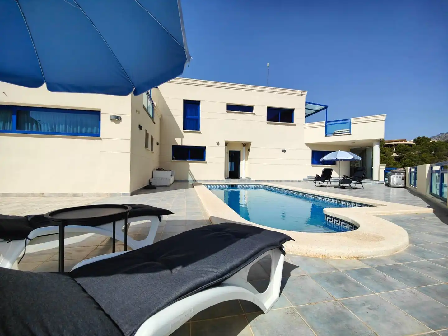 Chalet con terraza en venta en Altea Hills