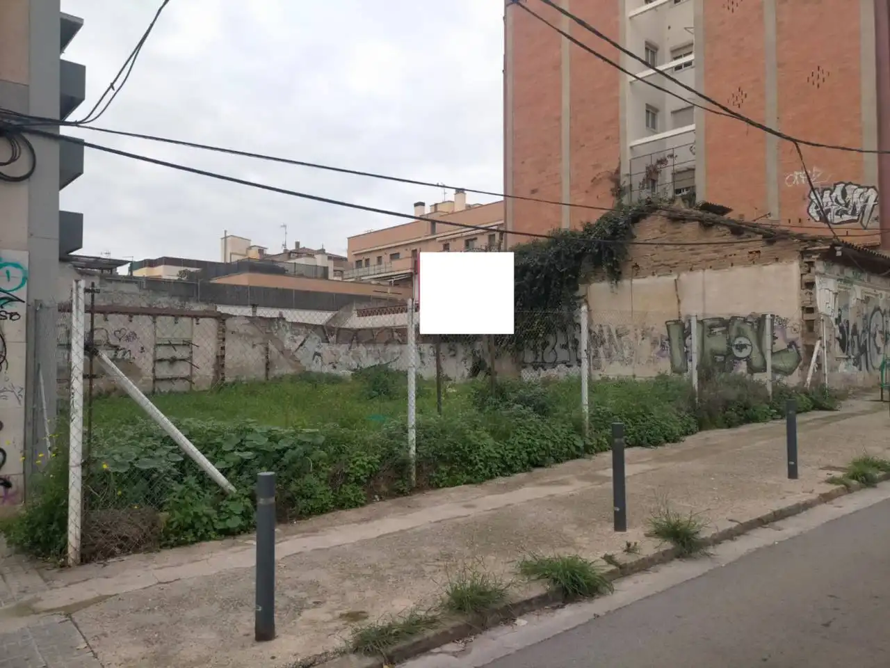 Terreny residencial en venda a Calle Adam i Eva, imagen 3