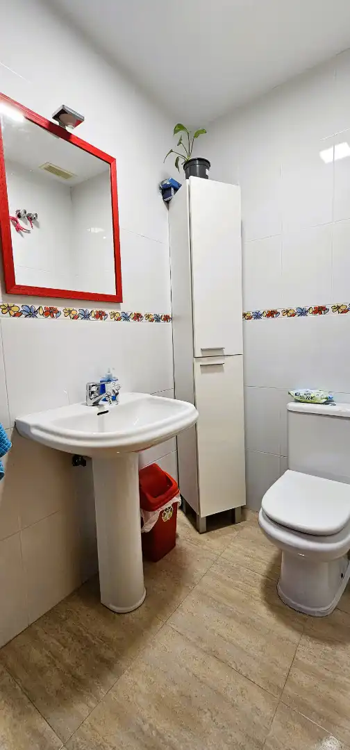 Badezimmer von Maisonette zum Verkauf in Totana mit Klimaanlage, Terrasse und Möbliert