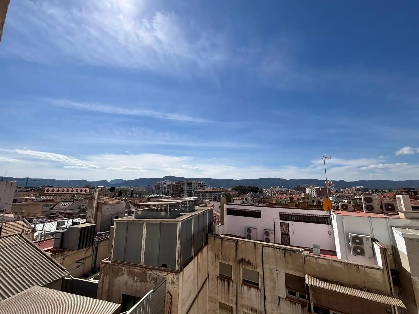 Vista exterior de Piso de alquiler en Murcia con Aire acondicionado, Calefacción y Amueblado