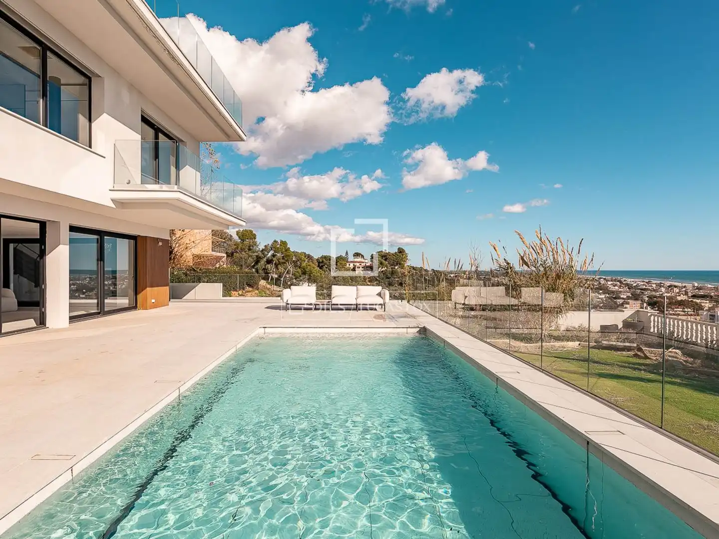 Swimming pool of Houses for rent in Castelldefels  with Heating, Private garden and Terrace