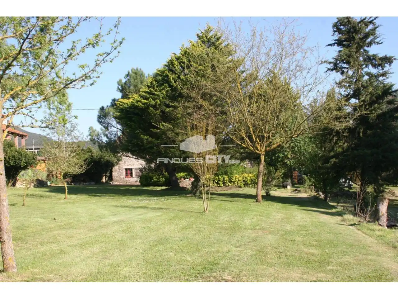 Country homes for sale in Sant Aniol de Finestres  with Air Conditioner, Heating and Private garden