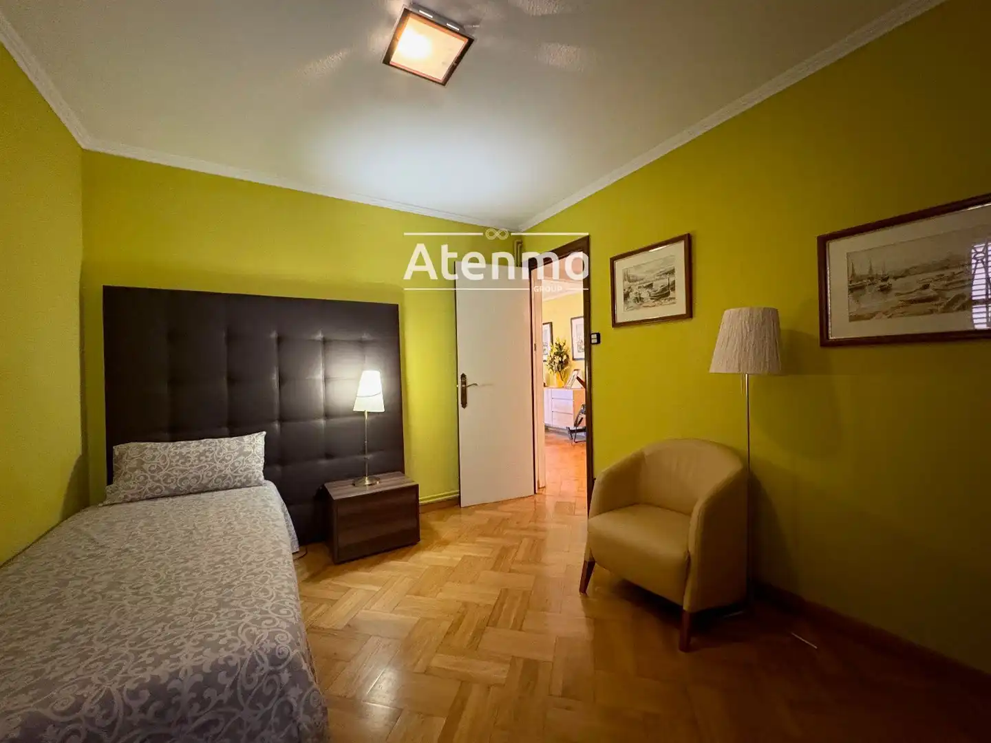 Habitación de Piso en venta en Barcelona con Calefacción, Jardín privado y Terraza