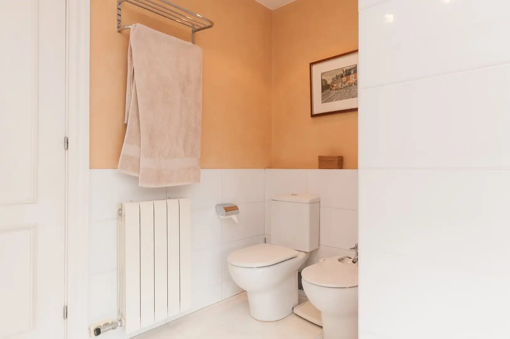 Bathroom of Houses for rent in Sant Just Desvern  with Air Conditioner, Heating and Terrace