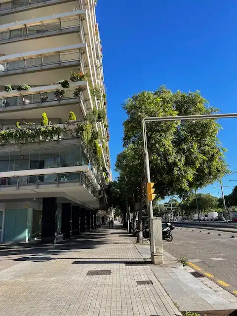 Local en venda a Avinguda d'Eduard Maristany, El Besós i el Maresme