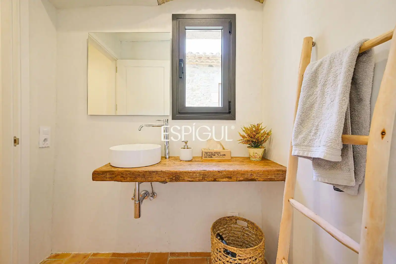 Bany de Casa o xalet en venda en La Bisbal d'Empordà amb Aire condicionat, Calefacció i Parquet