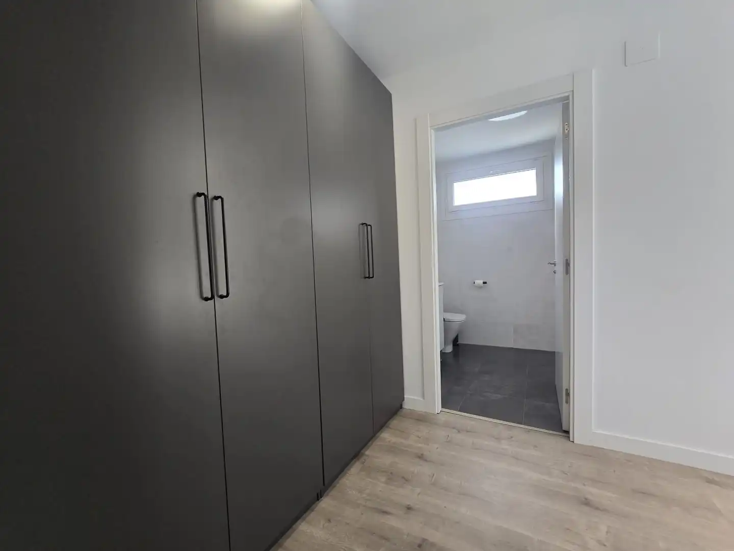 Bathroom of Flat for sale in  Logroño  with Heating, Terrace and Storage room