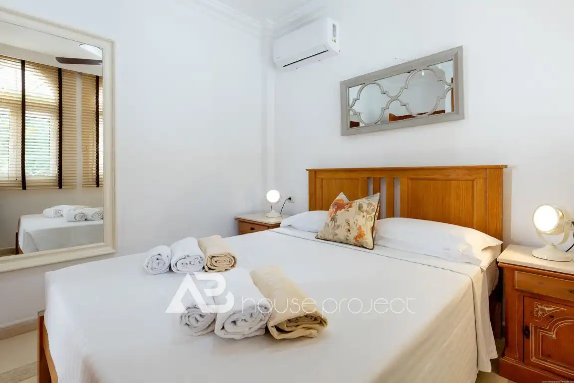 Casa con piscina en venta en Calle el Sauce, imagen 18
