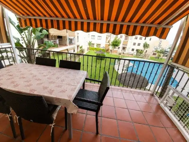 Piso de alquiler en San Luis de Sabinillas