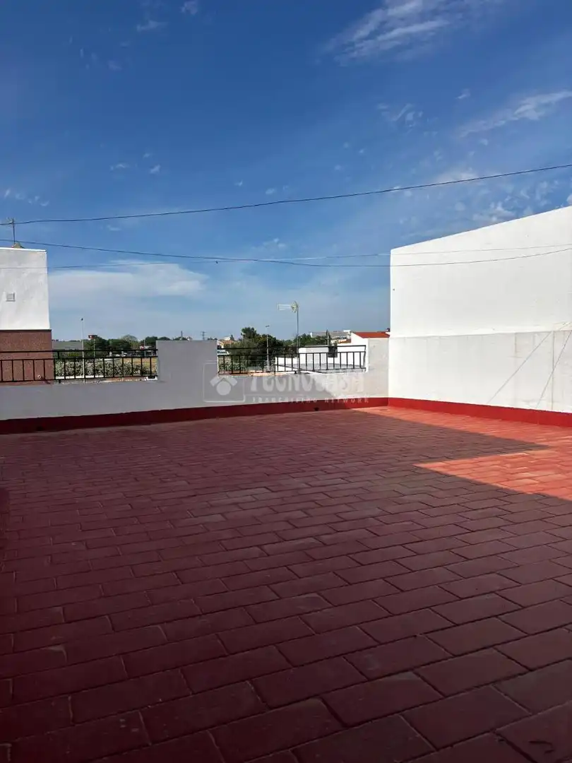 Terrace of Detached homes for sale in Sevilla  with Air Conditioner and Balcony