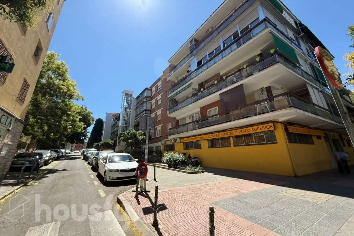 Flat for sale in Calle Puerto del Monasterio, San Diego