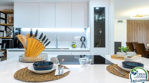 Foto 4 de Apartamento en venta en Centre, Roses