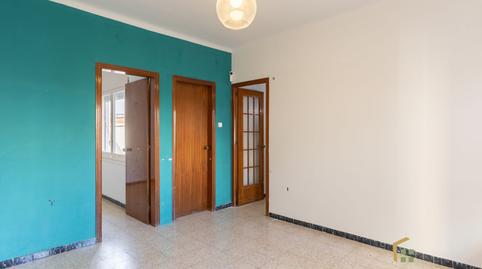 Foto 3 de Pis en venda a Castillejos, Bufalà, Badalona