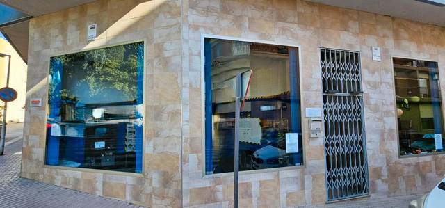 Local comercial en Alquiler en Totana