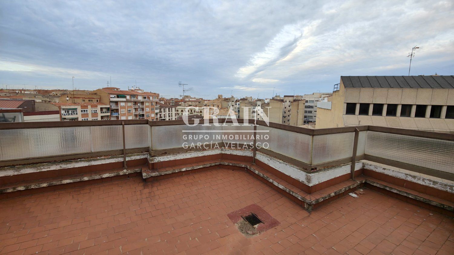 Terraza de Ático en venta en  Albacete Capital con Calefacción y Terraza