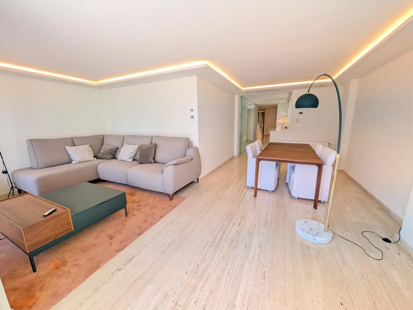 Sala d'estar de Dúplex en venda en Gandia amb Aire condicionat, Terrassa i Traster