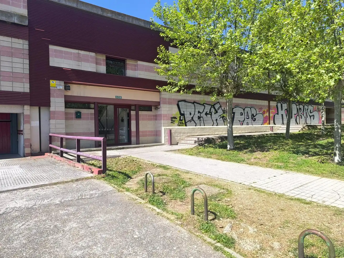Garage zum Verkauf in Laguna de Duero