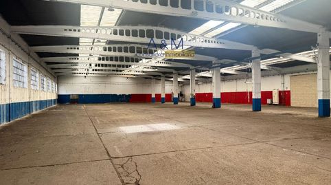 Foto 3 von Fabrikhallen zur Miete in Burgos, El Berrocal, Valladolid Capital