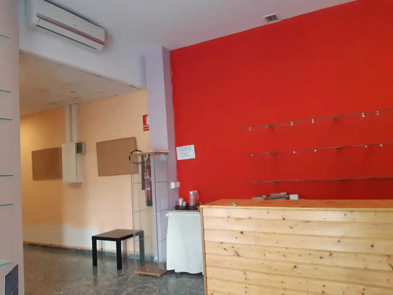 Locale commerciale in affitto a Centro
