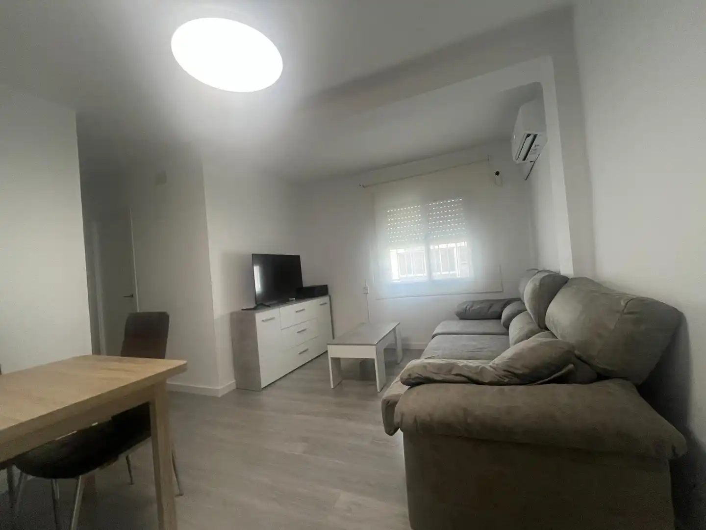 Sala d'estar de Pis en venda en Jerez de la Frontera amb Aire condicionat