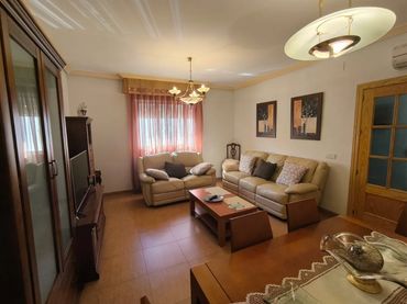 Casa en venda a Mengíbar