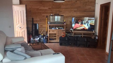 EN VENTA casa entera, individual, de 2 alturas en buen estado. Construida en el año 2008, es muy nueva. A unos 35 minutos de Logro, imagen 2