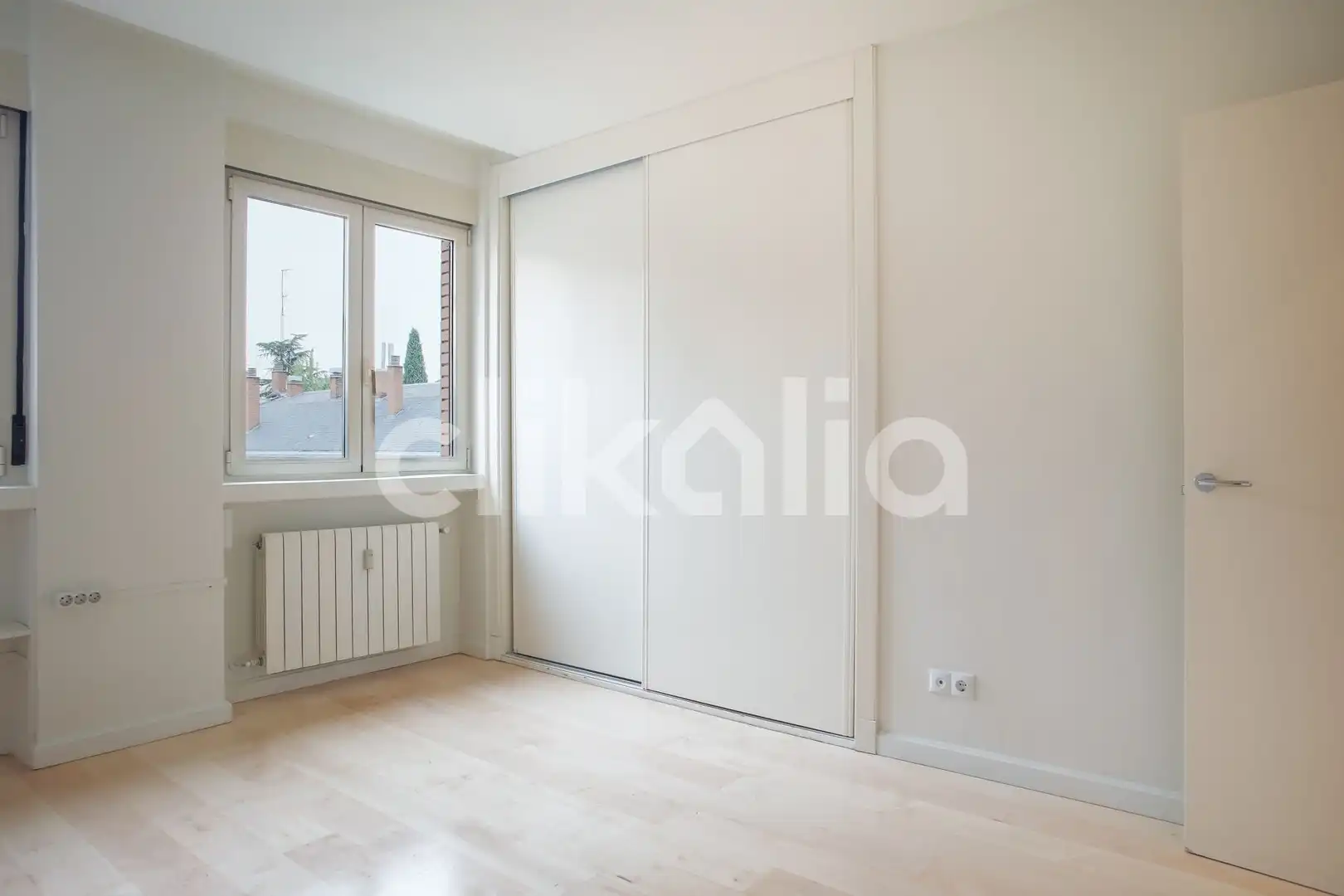 Bedroom of Flat for rent in Chamartín