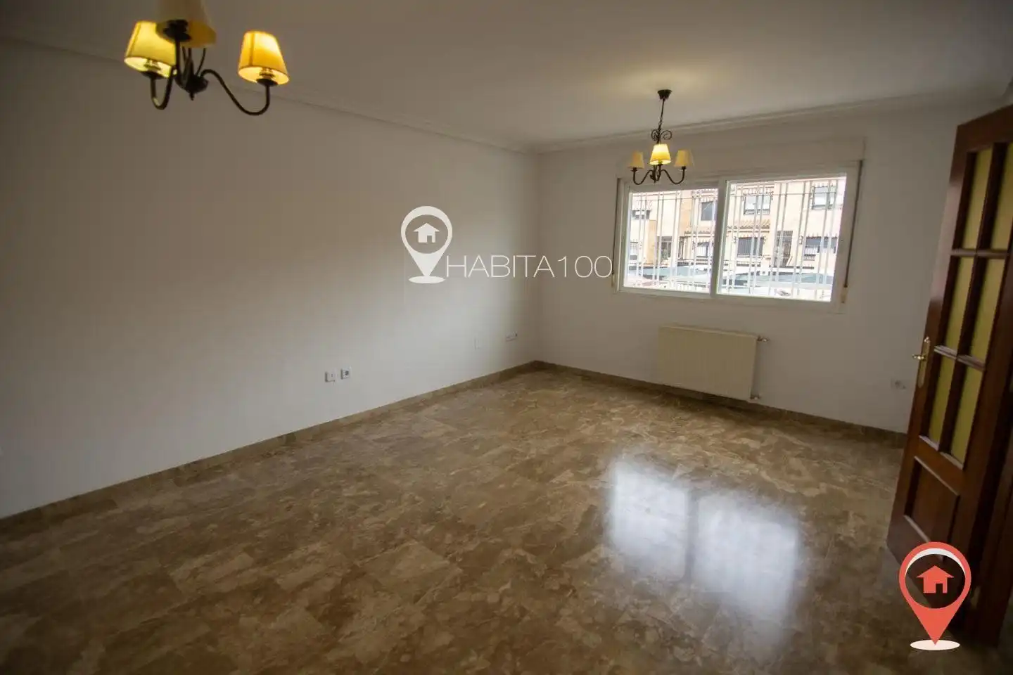 Sala d'estar de Casa o xalet en venda en Cuenca amb Calefacció i Terrassa