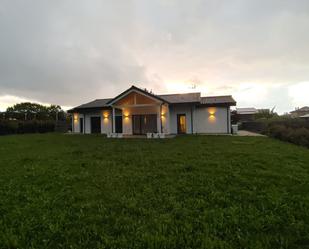 Vista exterior de Casa o xalet de lloguer en Vitoria - Gasteiz