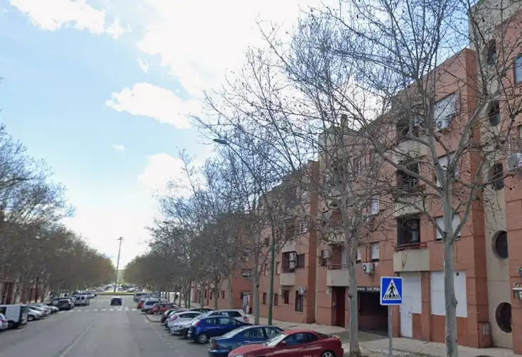 Flat with terrace for sale in Calle Libertador Simón Bolívar 15