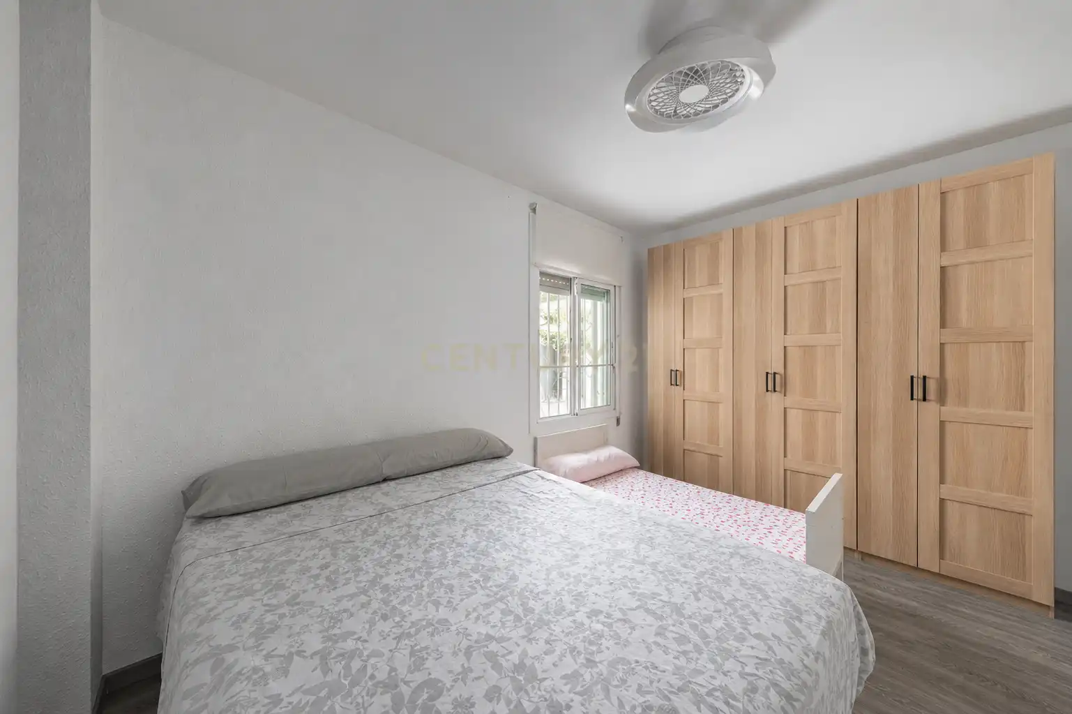 Dormitori de Apartament en venda en Castelldefels amb Aire condicionat, Forn i Rentadora