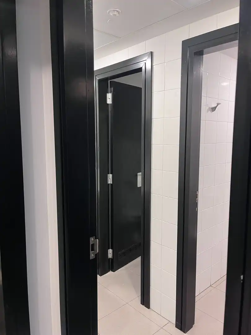 Baño de Oficina de alquiler en Vitoria - Gasteiz con Calefacción